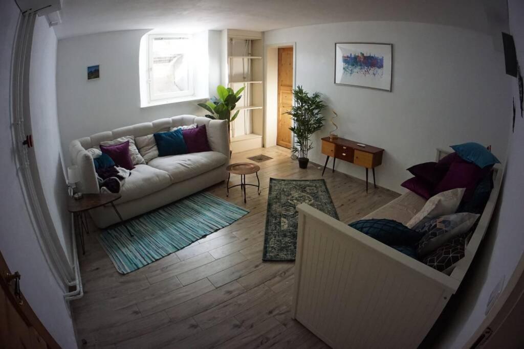 המבורג Grosszuegige 185M2-Altbauwohnung In Bestlage 7Zimmer-2Baeder-2Kuechen-2Wcs מראה חיצוני תמונה