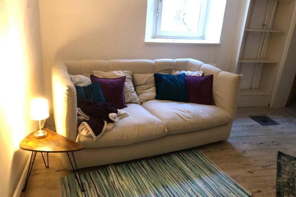 המבורג Grosszuegige 185M2-Altbauwohnung In Bestlage 7Zimmer-2Baeder-2Kuechen-2Wcs מראה חיצוני תמונה