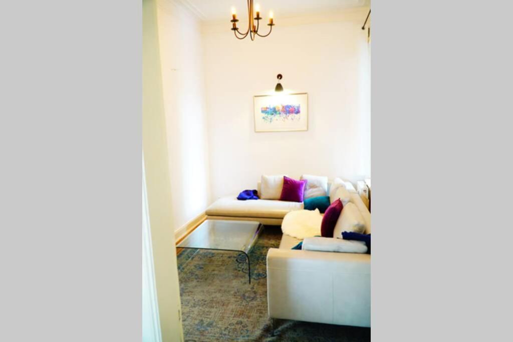 המבורג Grosszuegige 185M2-Altbauwohnung In Bestlage 7Zimmer-2Baeder-2Kuechen-2Wcs מראה חיצוני תמונה