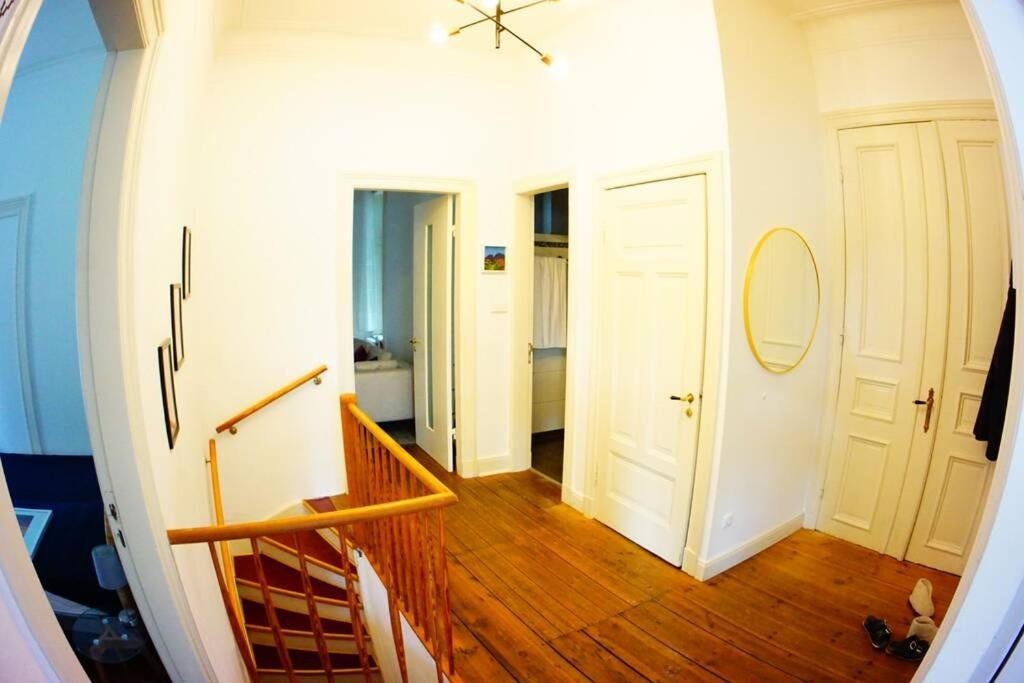 המבורג Grosszuegige 185M2-Altbauwohnung In Bestlage 7Zimmer-2Baeder-2Kuechen-2Wcs מראה חיצוני תמונה