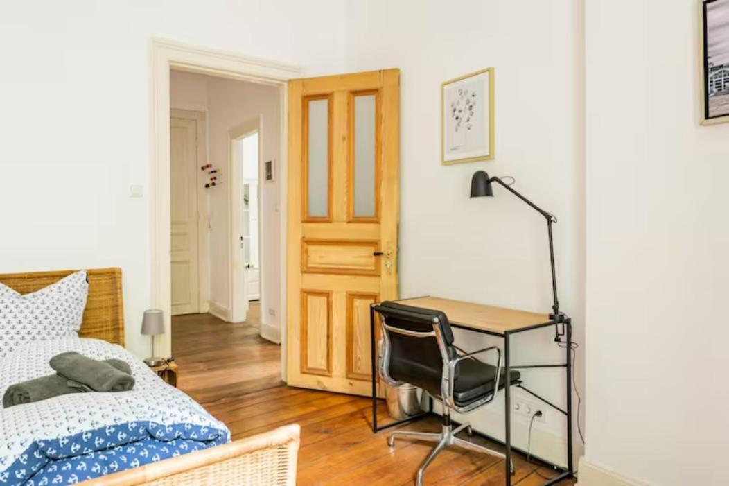 המבורג Grosszuegige 185M2-Altbauwohnung In Bestlage 7Zimmer-2Baeder-2Kuechen-2Wcs מראה חיצוני תמונה