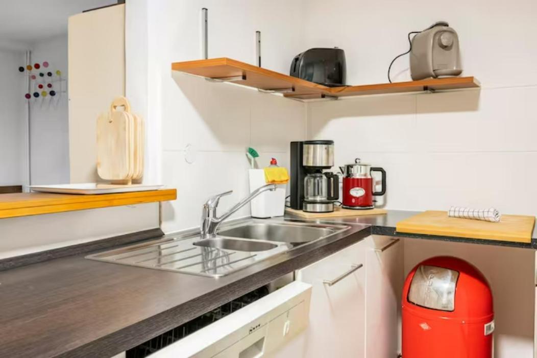 המבורג Grosszuegige 185M2-Altbauwohnung In Bestlage 7Zimmer-2Baeder-2Kuechen-2Wcs מראה חיצוני תמונה