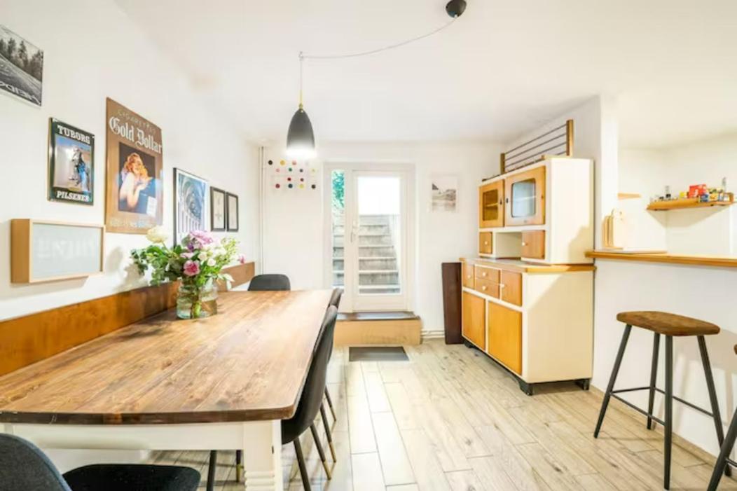 המבורג Grosszuegige 185M2-Altbauwohnung In Bestlage 7Zimmer-2Baeder-2Kuechen-2Wcs מראה חיצוני תמונה