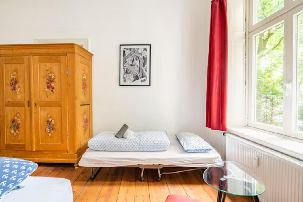 המבורג Grosszuegige 185M2-Altbauwohnung In Bestlage 7Zimmer-2Baeder-2Kuechen-2Wcs מראה חיצוני תמונה